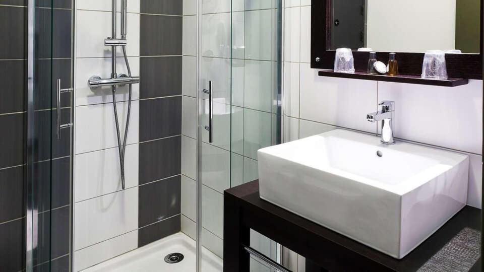Ax Hotel Spa & Restaurant Шорж Екстериор снимка