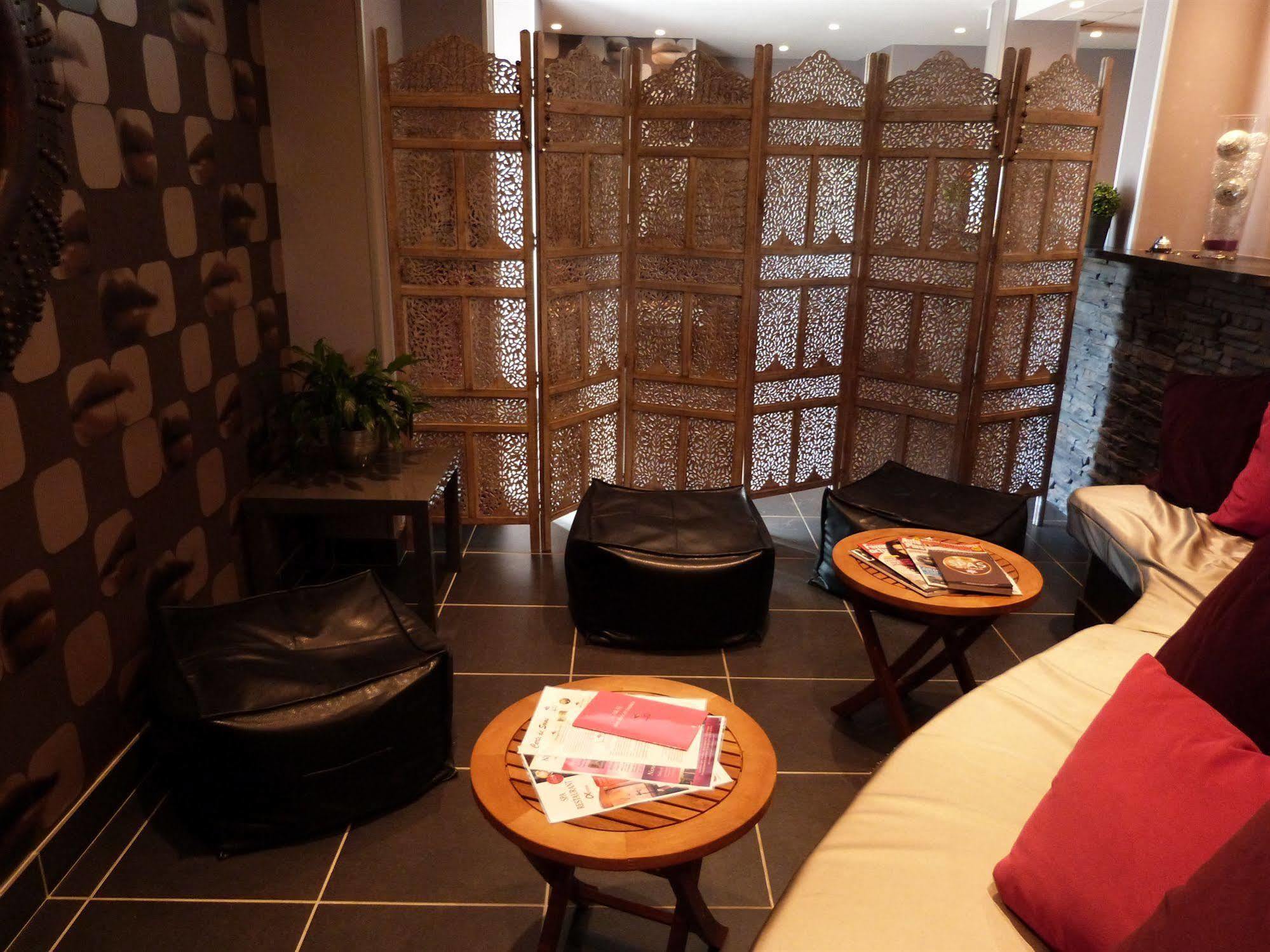 Ax Hotel Spa & Restaurant Шорж Екстериор снимка