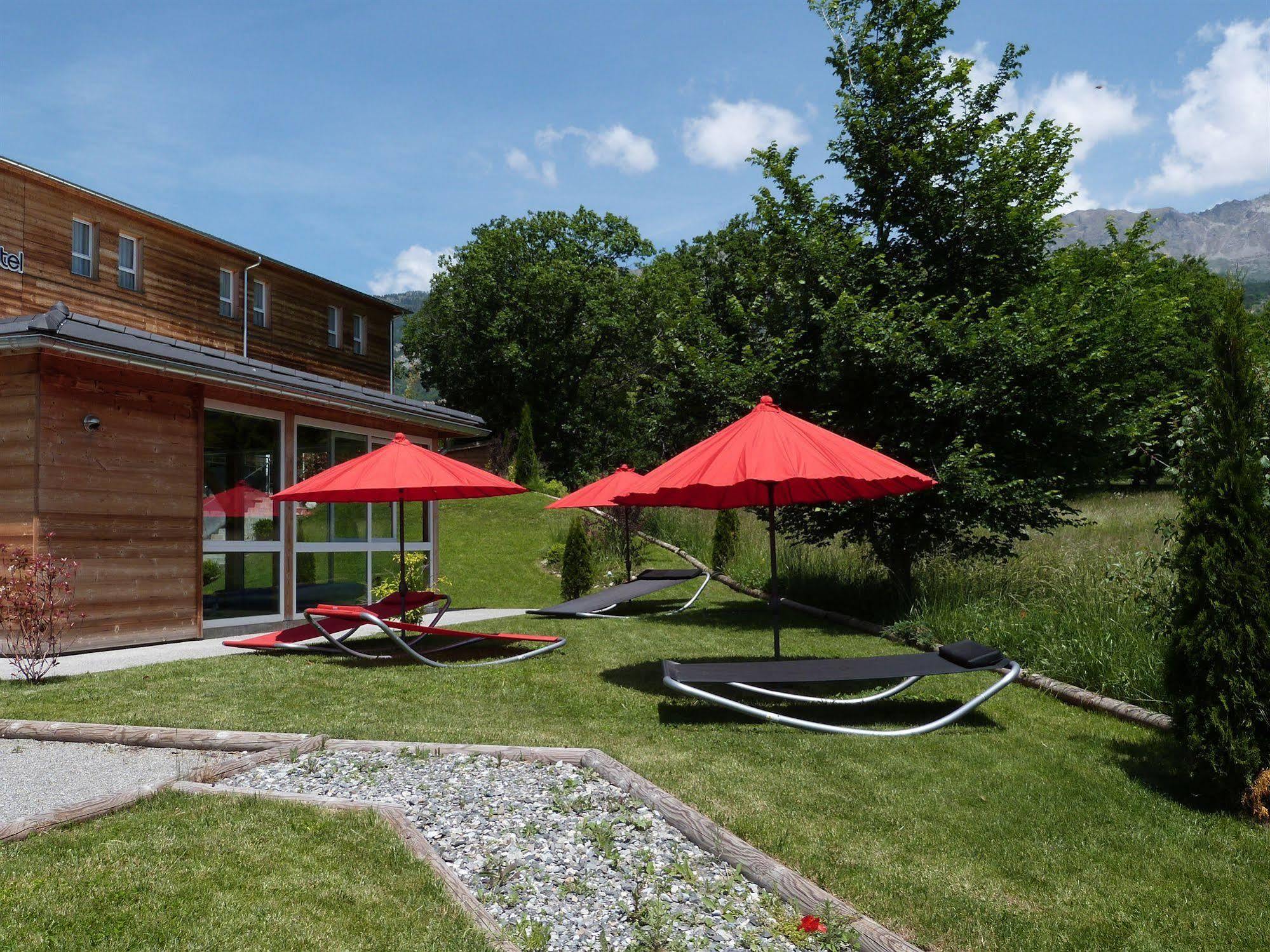 Ax Hotel Spa & Restaurant Шорж Екстериор снимка