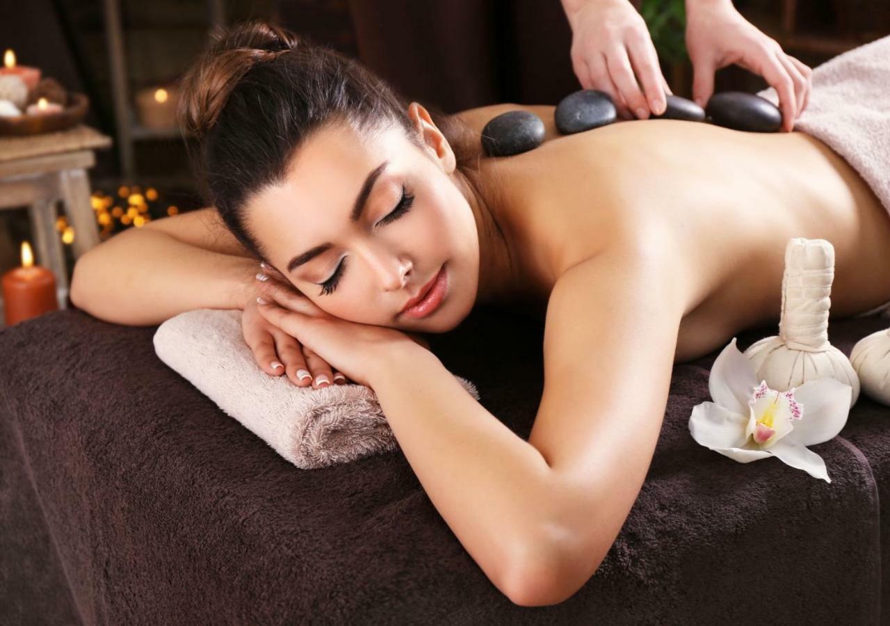 Ax Hotel Spa & Restaurant Шорж Екстериор снимка