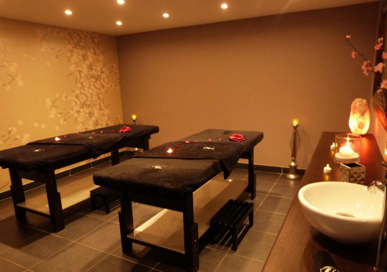 Ax Hotel Spa & Restaurant Шорж Екстериор снимка